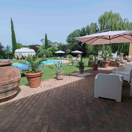 بيزا Villa Luxury Pool & Garden المظهر الخارجي الصورة